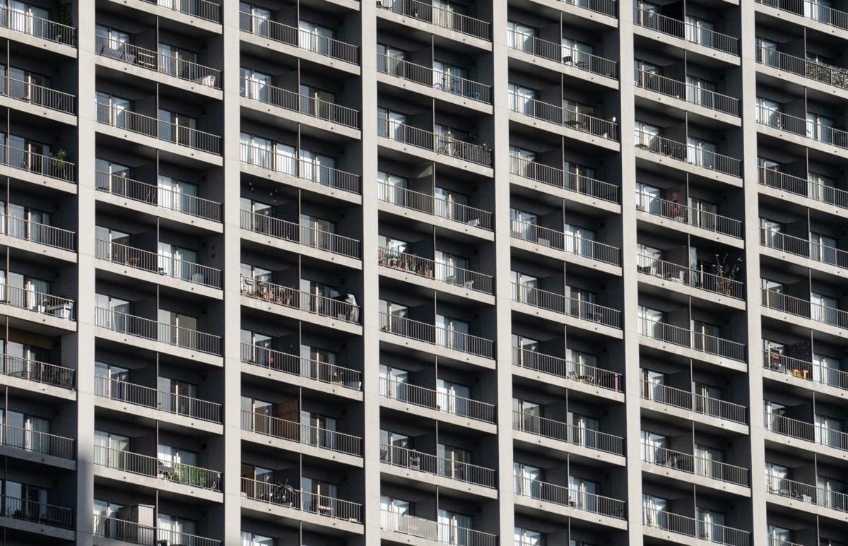 Apartments in San Francisco, Calif., on Feb. 23, 2023. (John Fredricks/The Epoch Times)