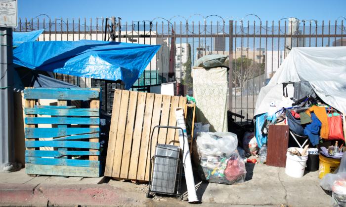 Los Angeles Considers Halting Funding for Homeless Agency Due to Inaccessible Data