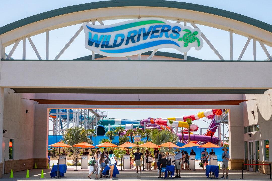 Child Dies After Medical Emergency at Irvine Water Park