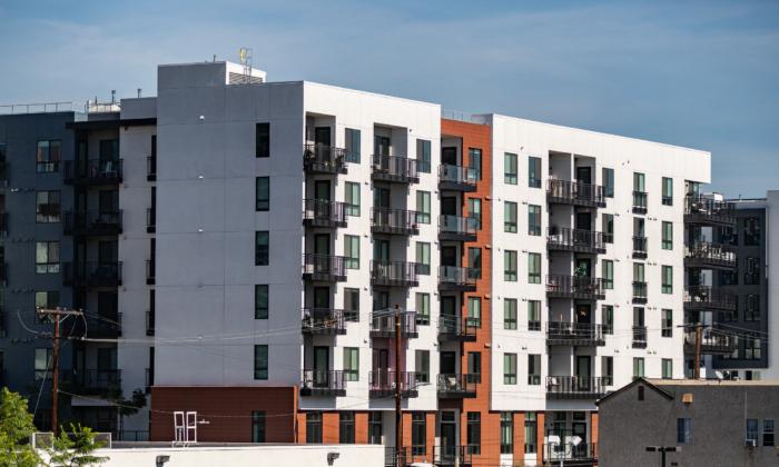 Los Angeles Adopts Cap on Rent-Controlled Units
