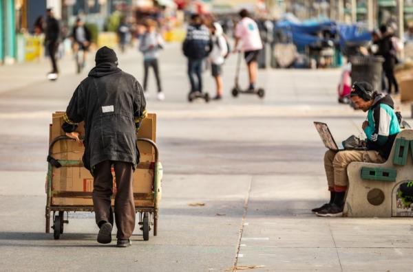 Venice Beach, Calif., on Jan. 27, 2021. (John Fredricks/The Epoch Times)