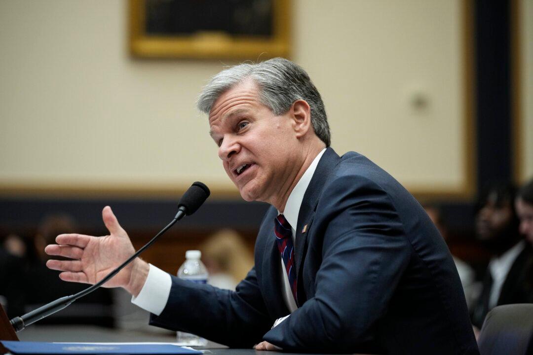 Wray Repeatedly Denies FBI Censorship of Conservatives, as Republicans Point to Suppressed Posts