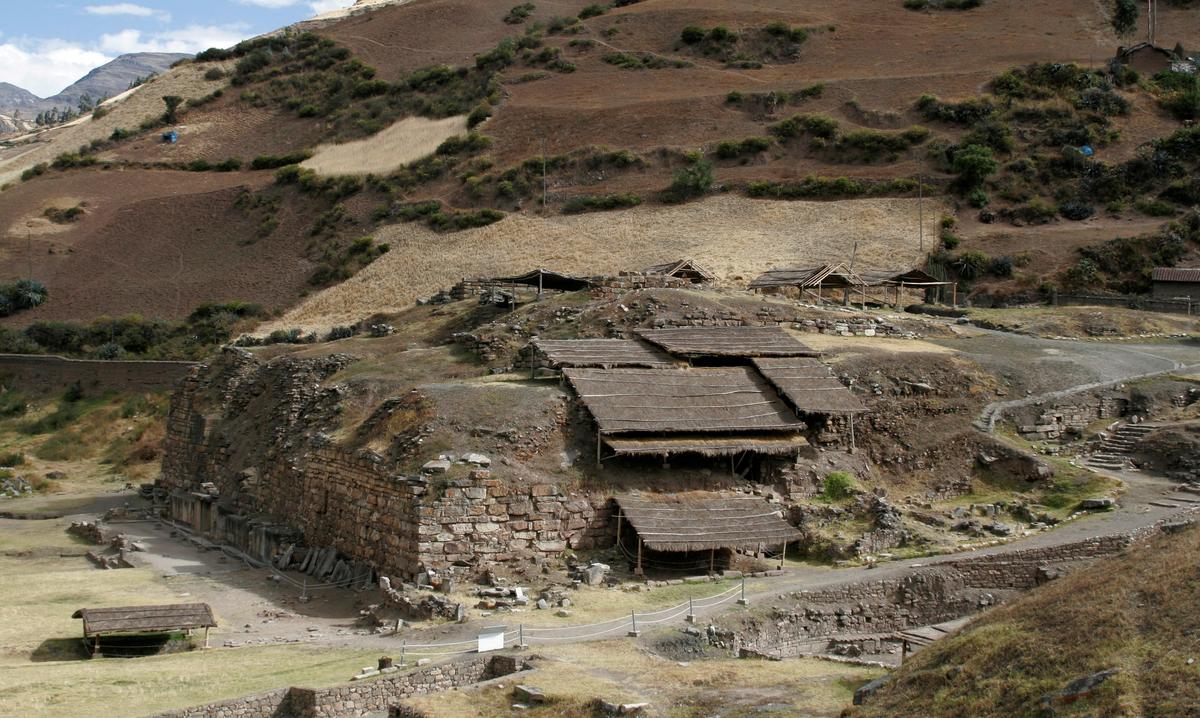 At Peru Temple Site, Archaeologists Explore 3,000-Year-Old ‘Condor’s Passageway’