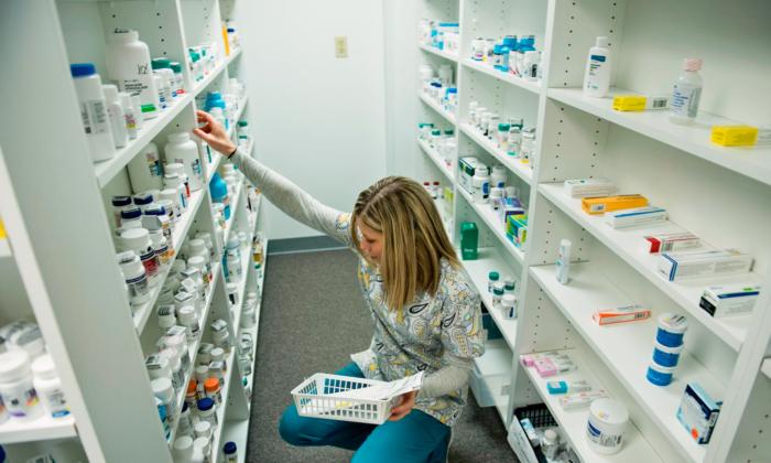 Chamber of Commerce Takes Legal Action to Halt Medicare Drug Price Negotiation Program