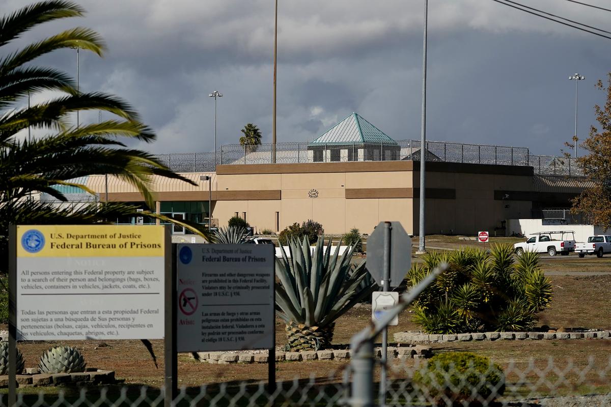 Ex-officers at Federal Women’s Prison in California Plead Guilty to Multiple Sex Abuse Counts