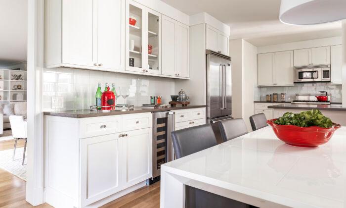 A Case for White Cabinets