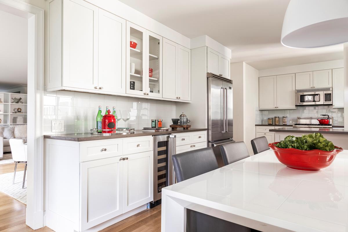 A Case for White Cabinets