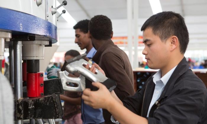 Higher Wages Attract Young Chinese to Africa