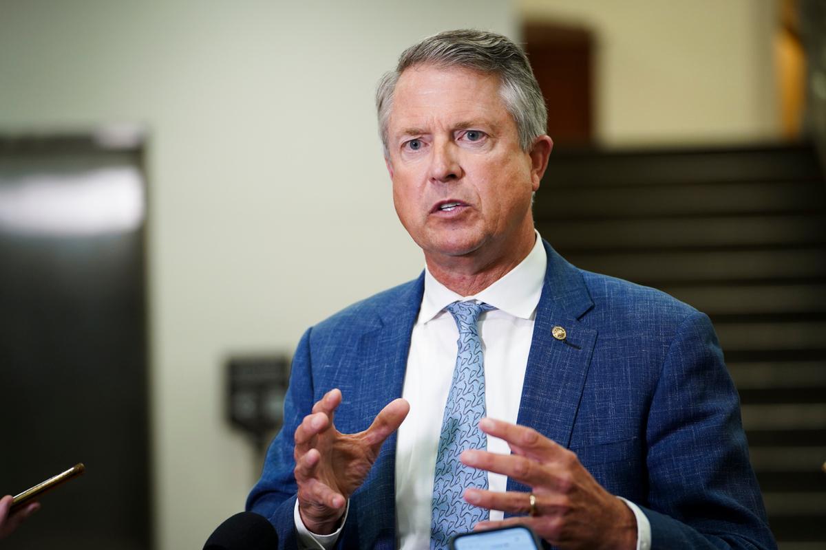 Republican Senator Launches Thread to Track Violent Crime by Illegal Aliens