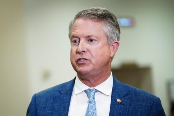 Sen. Roger Marshall (R-Kan.) speaks with reporters during a press conference in the U.S. Capitol in Washington on July 11, 2023. (Madalina Vasiliu/The Epoch Times)