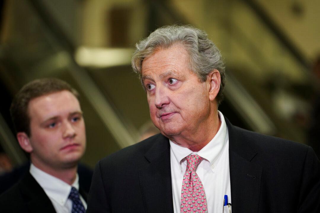 Republicans, Democrats Condemn Racist Attacks Against Justice Clarence Thomas Amid Debate Over SCOTUS Ethics Bill