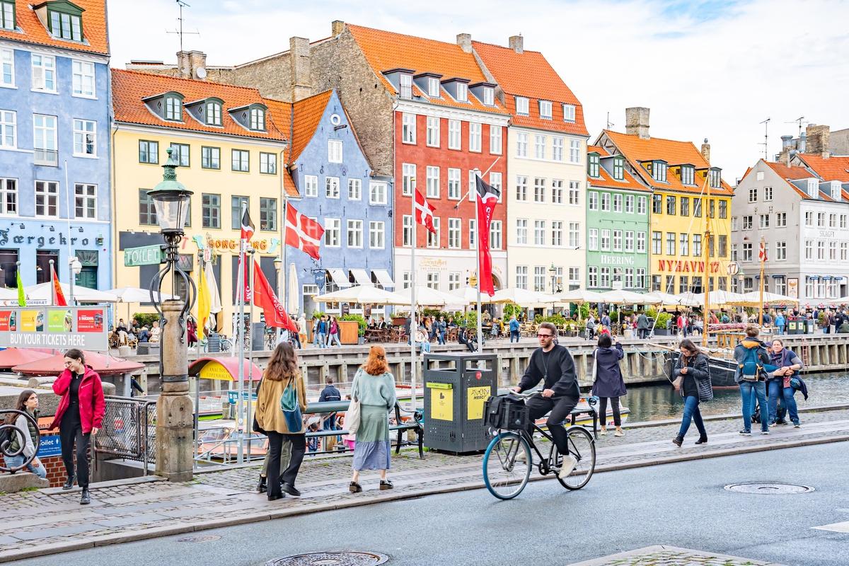 World’s 2nd Happiest Country Has Surprisingly High Rate of Mental Health Disorders: Study