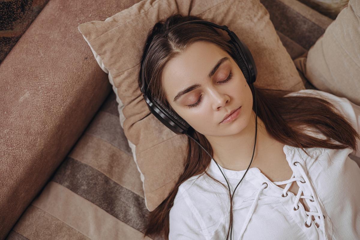 The Surprising Benefits of Sound Therapy for Cancer Patients