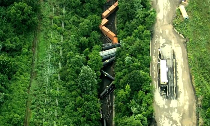 Evacuations Ordered in Pennsylvania After 40-Car Train Derails: Officials