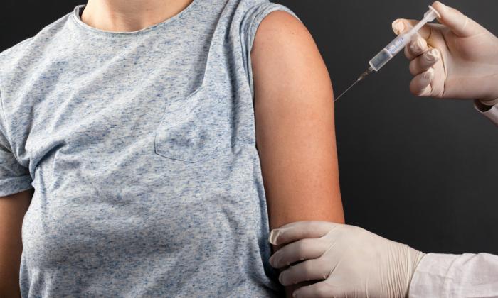 Santa Clara University Students Must Take COVID Vaccines or Withdraw