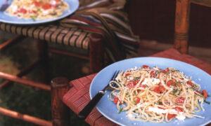 Summer Spaghetti With Tomatoes and Corn Keeps the Kitchen Cool