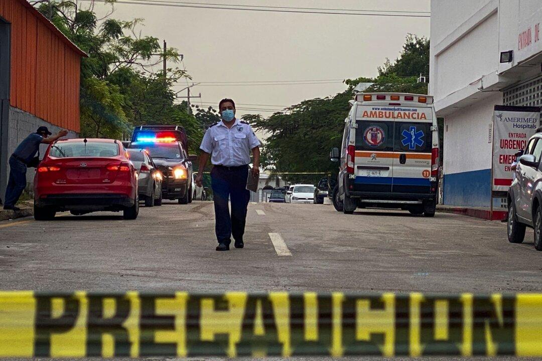 2 Dead in an Accident at a Coal Mine in Mexico That Was Operating Illegally