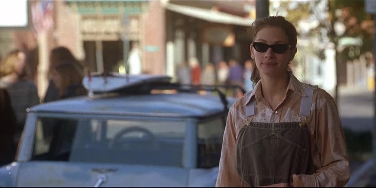 The fictional town of Hale where Maggie (Julia Roberts in “Runaway Bride”) comes from is actually set in Berlin, Md.’s Main Street. (The Cinemaholic)