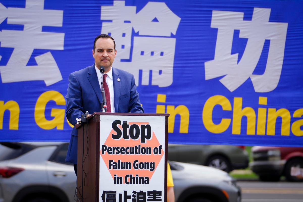 Ambassador Andrew Bremberg, president and CEO of the Victims of Communism Memorial Foundation, speaks during a Falun Gong rally marking the 24th anniversary of the persecution of the spiritual discipline in China by the CCP in Washington on July 20, 2023. (Madalina Vasiliu/The Epoch Times)