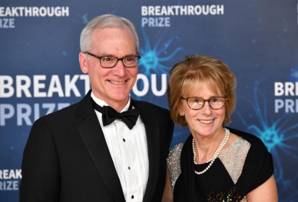 Marc Tessier-Lavigne (L) and Mary Hynes attend the 2020 Breakthrough Prize Red Carpet at NASA Ames Research Center in Mountain View, Calif., on Nov. 3, 2019. (Ian Tuttle/Getty Images for Breakthrough Prize )