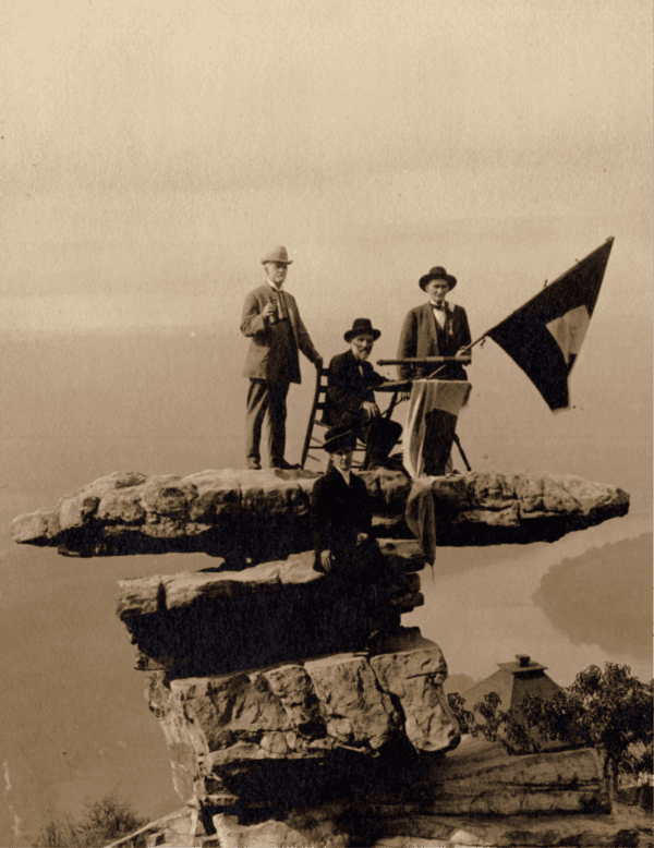 Robert Michael Linn (seated, center) on Lookout Mountain, Chattanooga, Tenn. (From the collection of Drs. Anthony and Jill Hodges)