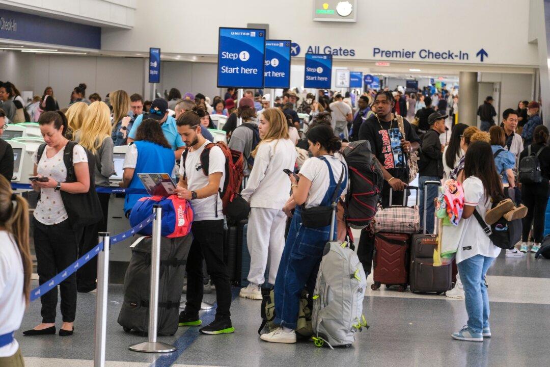 Survey: 77% of Travelers Plagued by Travel Problems Amid Booming Season; More Than Half Saw Higher Prices