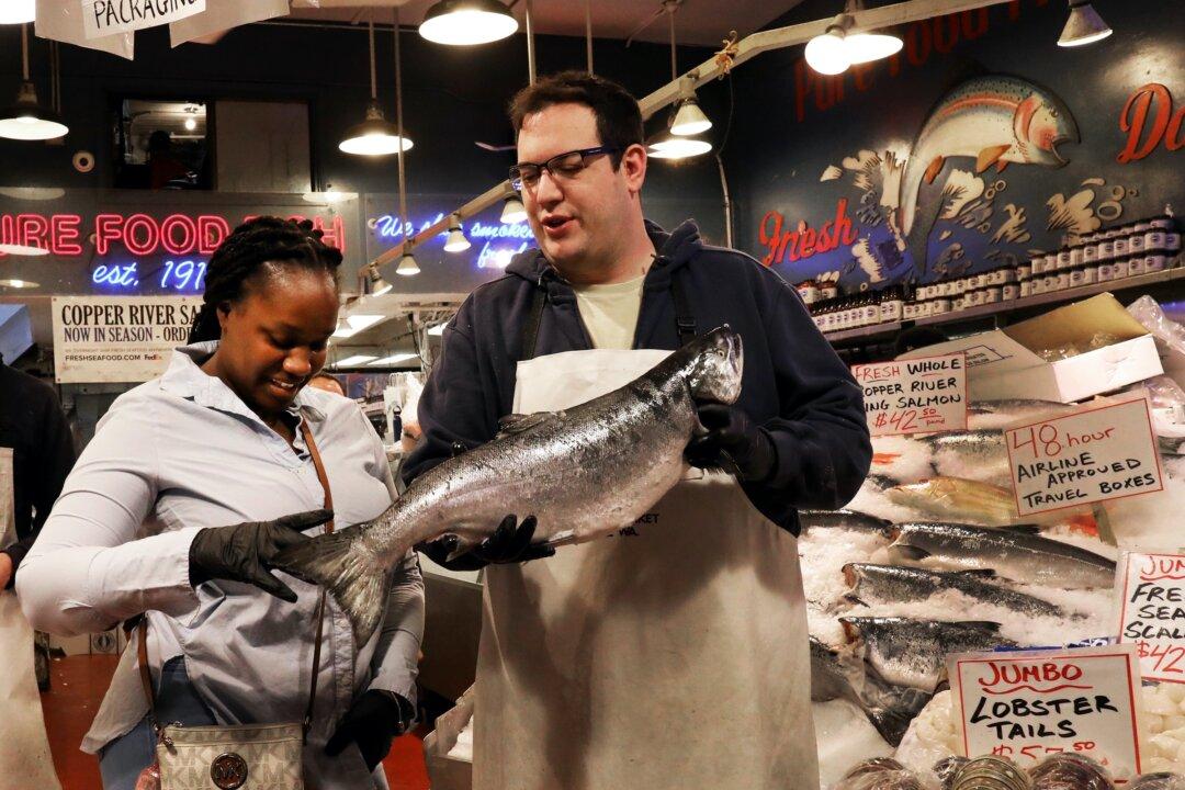 Are Seattle’s Iconic Tourist Attractions Worth a Visit? We Tried out 5