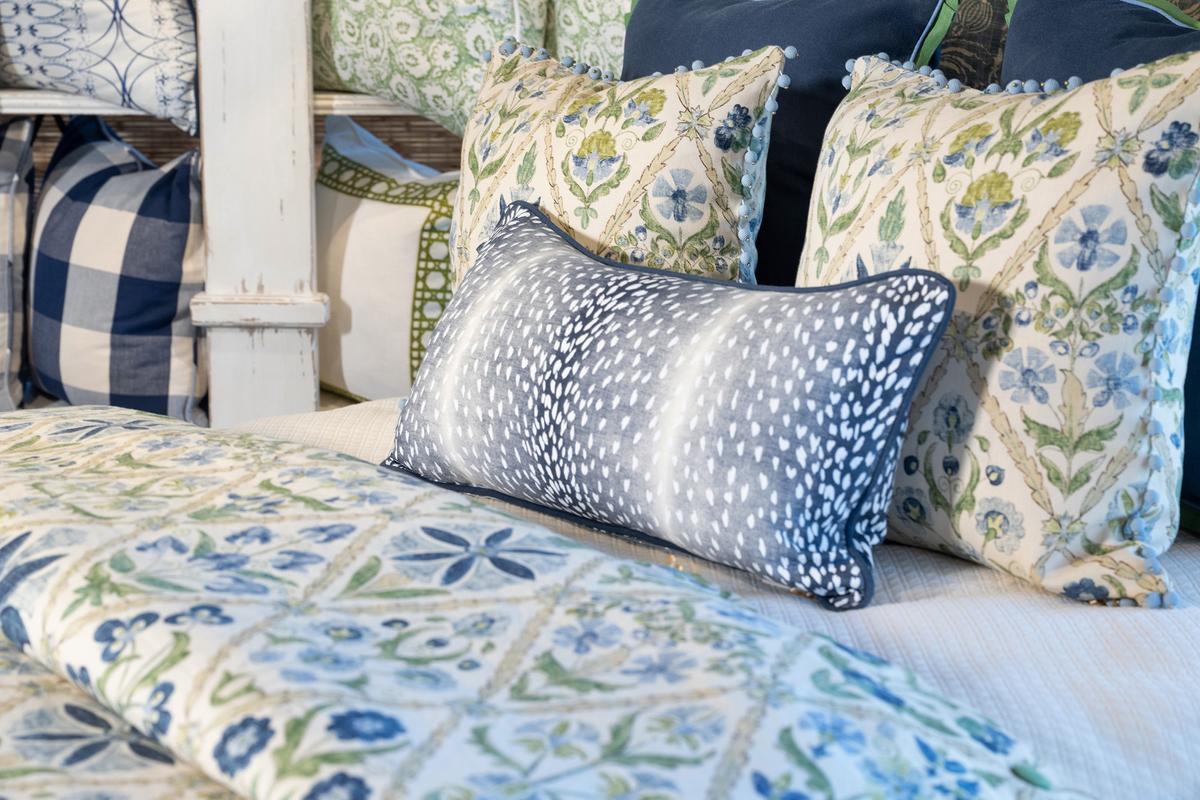 Adding further dimension to the design, Jenna incorporated a lumbar pillow in a striking blue animal print fabric. (Handout/TNS)