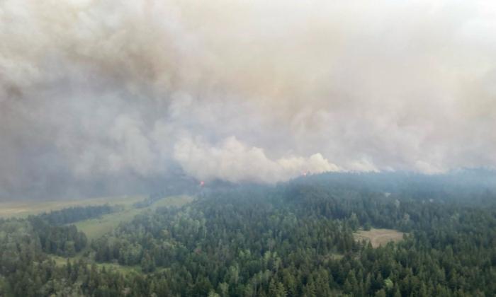 Fast-Growing Fire Near Kamloops, BC, Prompts Evacuation Alerts and Orders