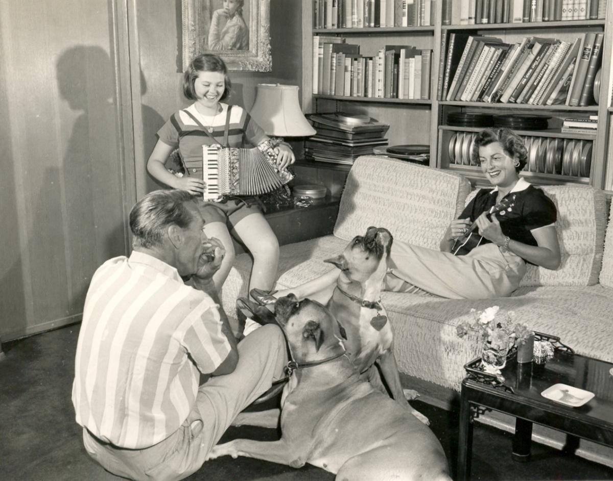 The family loved making music together. (Courtesy of Maria Cooper Janis)