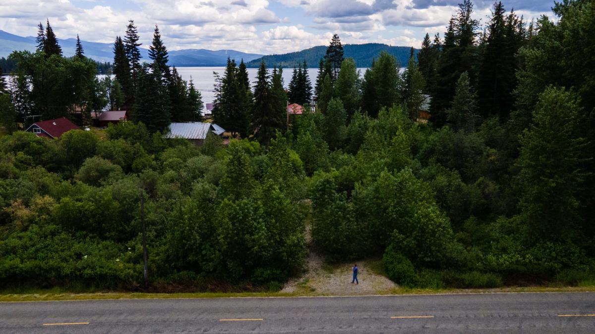 The entrance to the Sackett property off Kalispell Road at Priest Lake, Idaho. (Courtesy of the Pacific Legal Foundation)