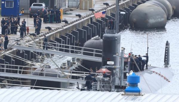 The USS nuclear-powered submarine USS Annapolis docks at a South Korean naval base on Jeju Island, South Korea, on July 24, 2023. (Park Ji-ho/Yonhap via AP)