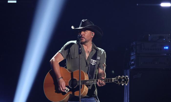 Country Stars Come Out in Force to Support Jason Aldean