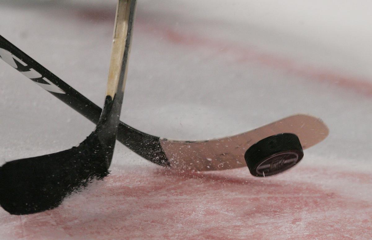 California Hockey Players Lead Way on Hlinka-Gretzky Roster