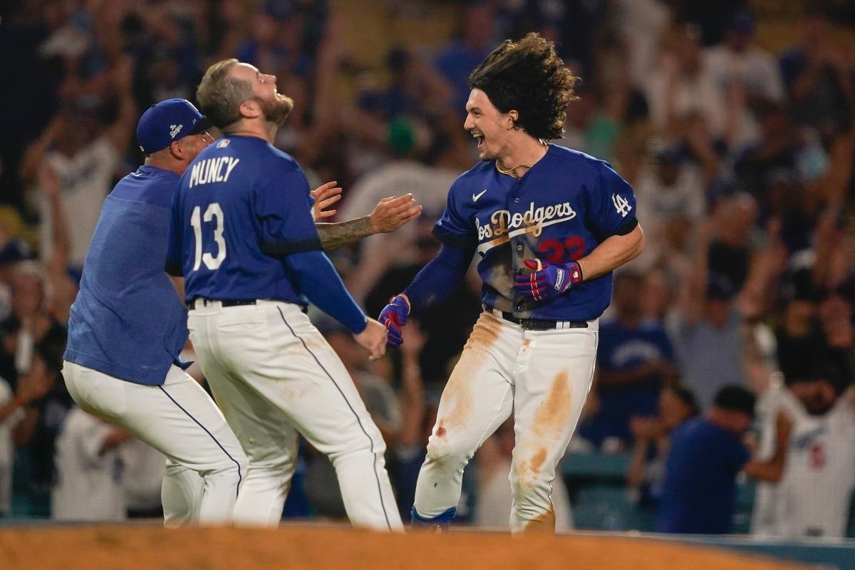 James Outman’s Double in 10th Completes Dodgers’ Comeback for an 8–7 Victory Over Blue Jays