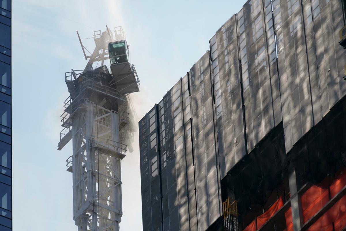 Pedestrians Scatter as Fire Causes New York Construction Crane’s Arm to Collapse and Crash to Street