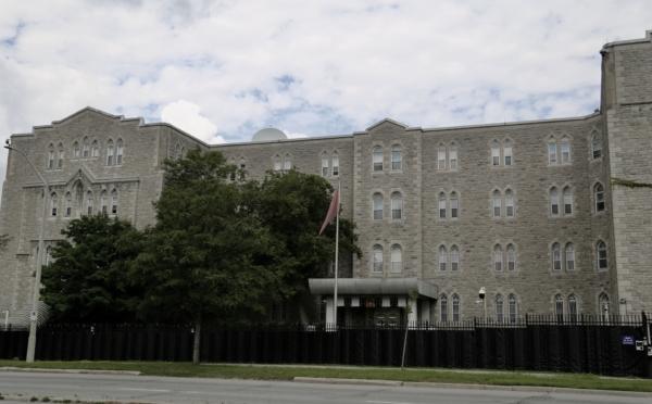 The Chinese Embassy in Ottawa in a file photo. (Jonathan Ren/The Epoch Times)