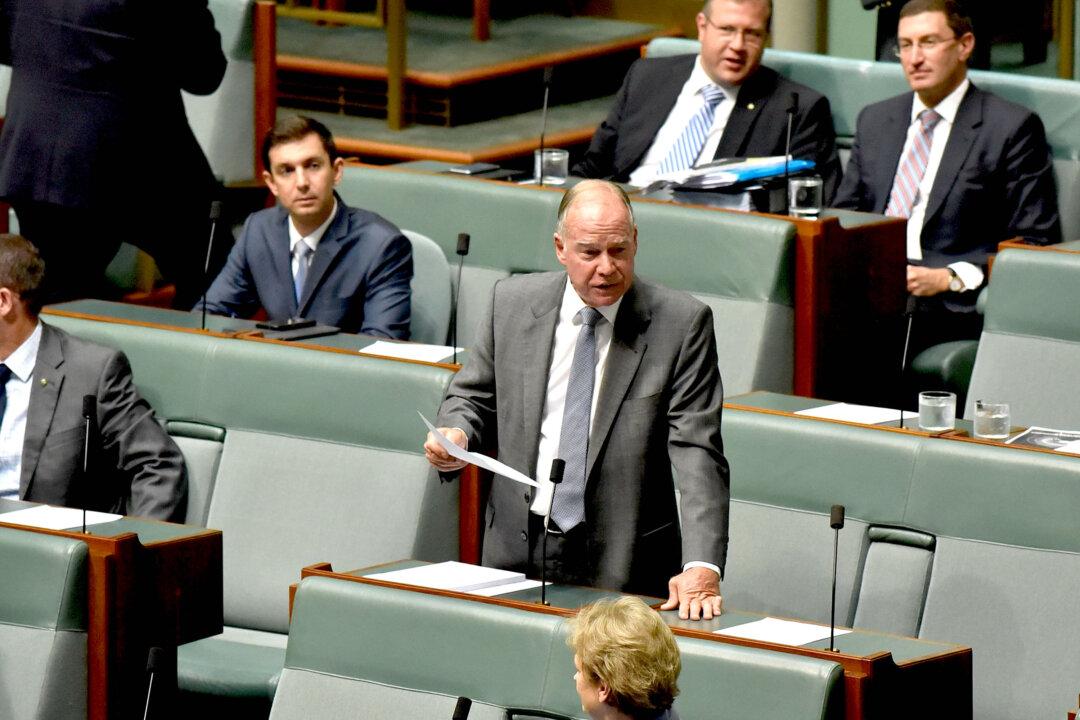 Ex-Liberal MP Takes 10 Percent in First Go, Stands Firm Against Mandates and Net Zero