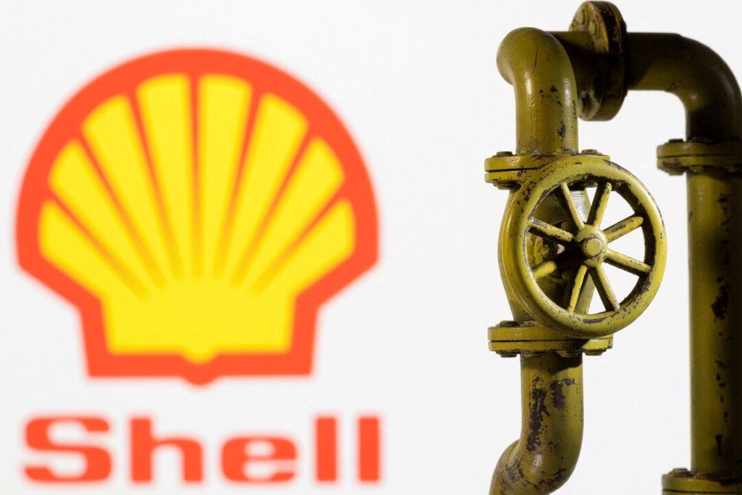 Shell, TotalEnergies Profits Slump as Oil, Gas Prices Cool After Bumper 2022
