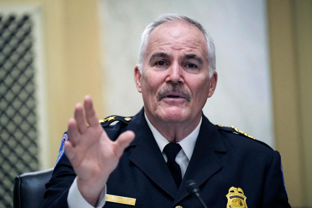 US Capitol Police Chief Hired in Wake of Jan. 6 Announces Retirement