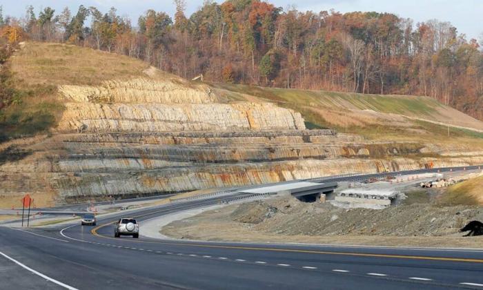 Kentucky Has One of the Most-Feared (And Scenic) Routes in the US, Driver Survey Shows
