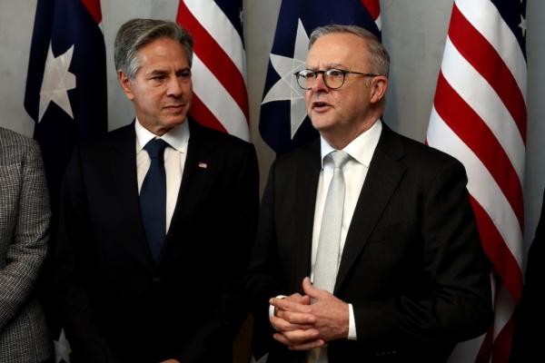 Australian Prime Minister Anthony Albanese (R) with U.S. Secretary of State Antony Blinken (L) during a meeting ahead of Australia-US Ministerial (AUSMIN) consultations in Brisbane, Australia on July 28, 2023. (AAP Image/Pool, Pat Hoelscher)