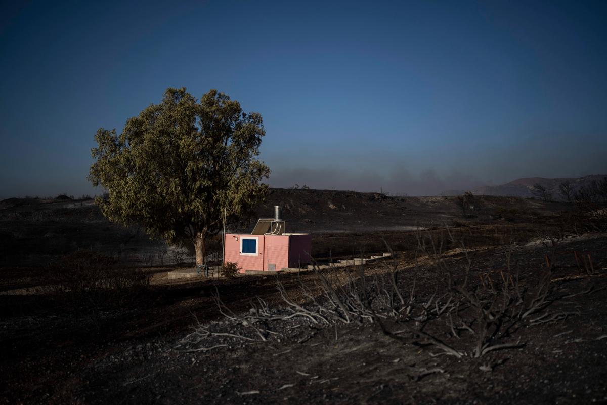 Exclusion Zone Set Up Around Greek Military Base After Wildfires Trigger Powerful Explosions