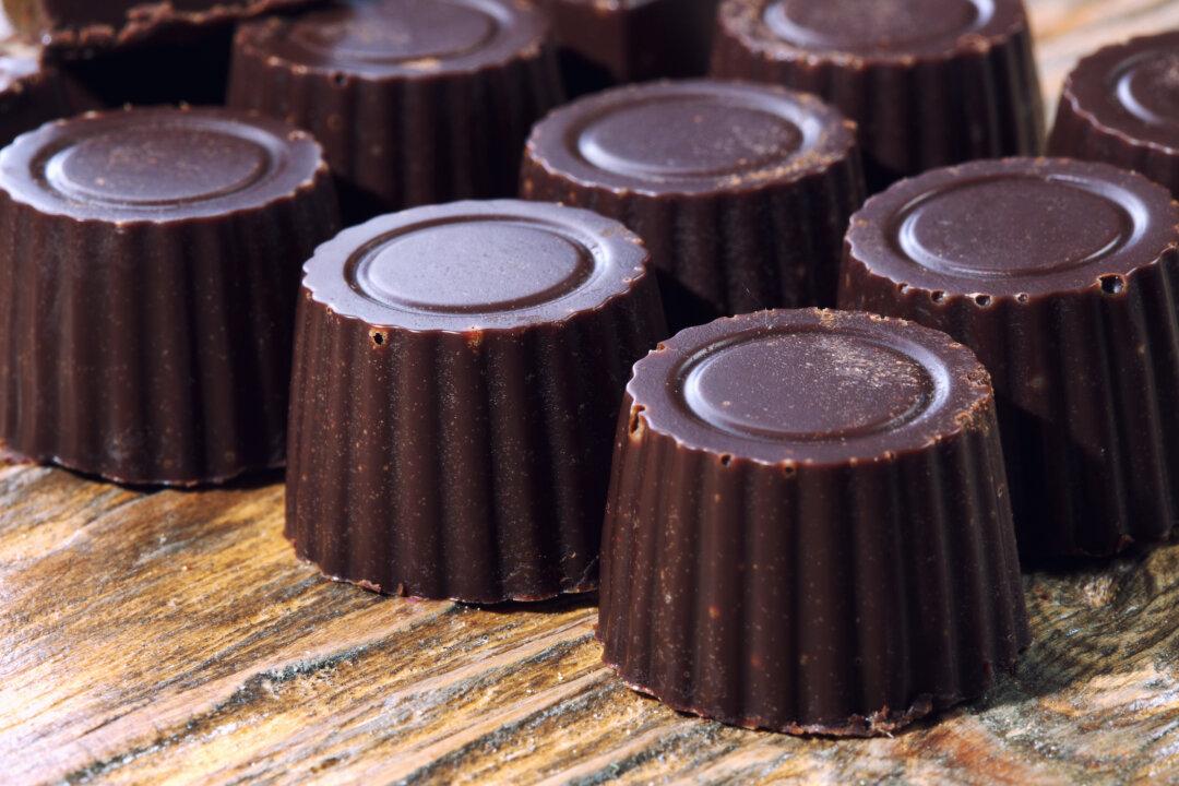 Blackberry Almond Butter Cups (Recipe)