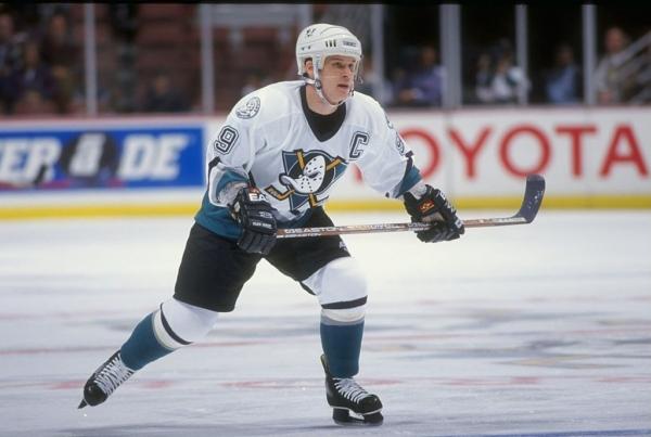 Leftwinger Paul Kariya #9 of the Anaheim Mighty Ducks in action during the game against the Carolina Hurricanes at the Arrowhead Pond in Anaheim, Calif., on Nov. 11, 1998. The Mighty Ducks defeated the Hurricanes 5-4. (Elsa Hasch/Allsport)