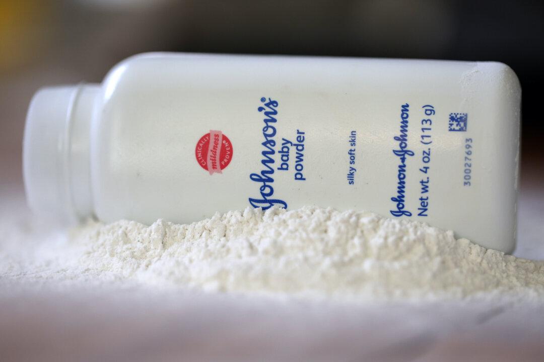Oregon Woman Wins $260 Million in Case Against Johnson & Johnson