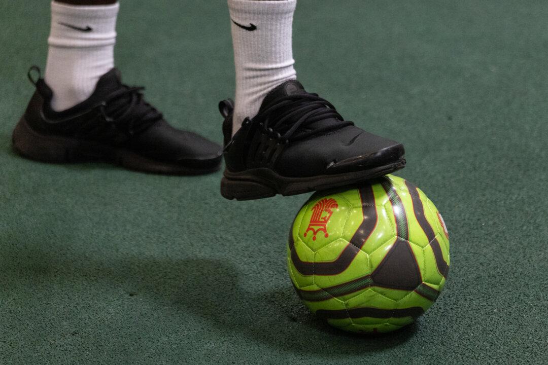 20 Women Soccer Players Withdraw From League Over Transgender Players