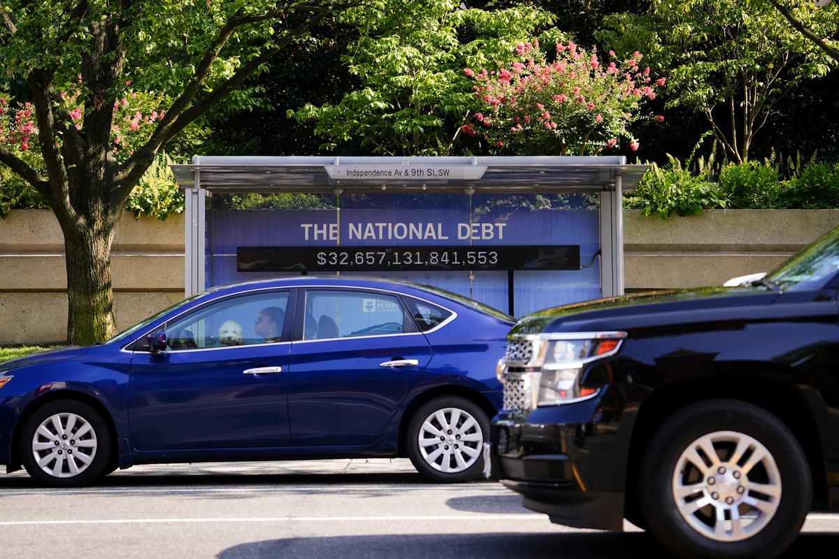 US Government Records Higher-Than-Expected Budget Deficit to Kick Off Fiscal Year 2024