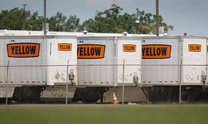 Truckers Told Not to Report for Work After Yellow Corp. Bankruptcy Notice: Unifor