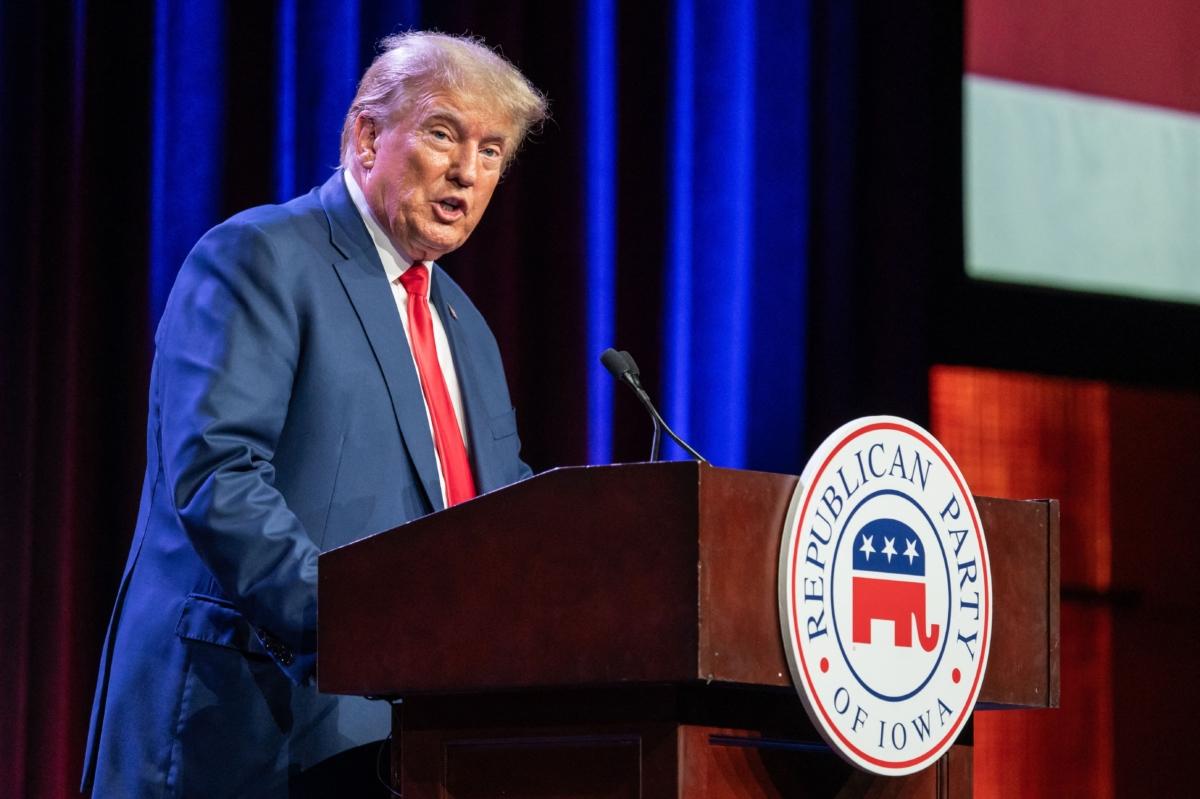 Former president Donald Trump speaks at the Republican Party of Iowa's 2023 Lincoln Dinner in Des Moines, Iowa, on July 28, 2023. (Sergio Flores /AFP via Getty Images)